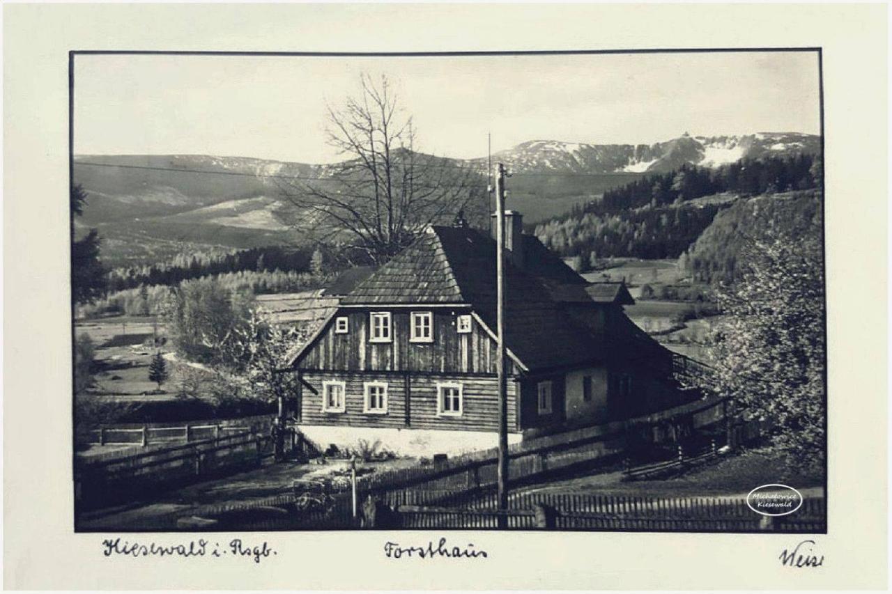 Holiday home Lesniczowka Jagniatkow